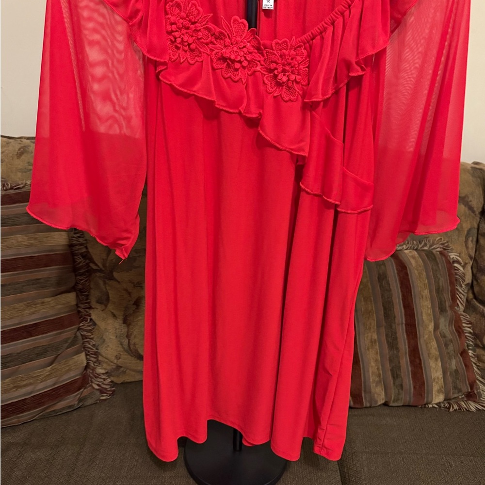 Red Floral Ruffle Sleeve Top - Picture 4 of 7